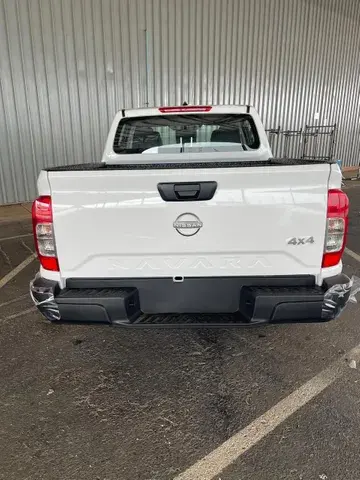 New Nissan Navara 2.5L XE 2025