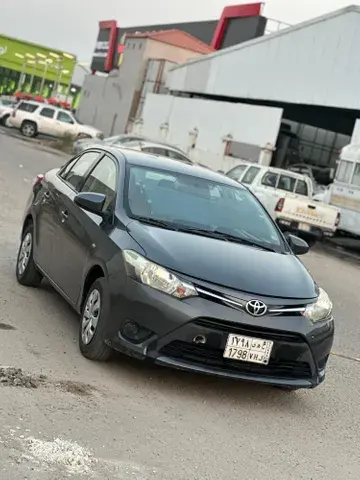 Toyota Yaris 2016