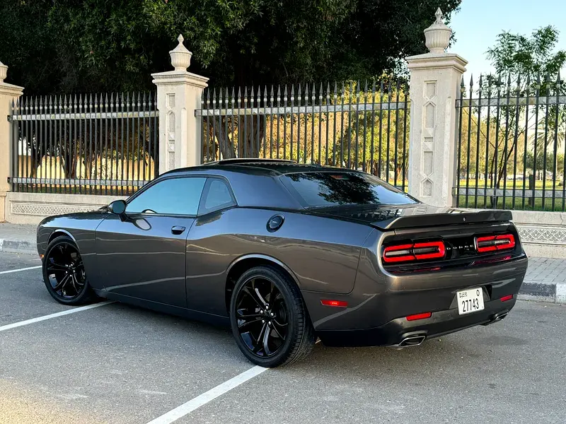 Dodge Challenger 2021