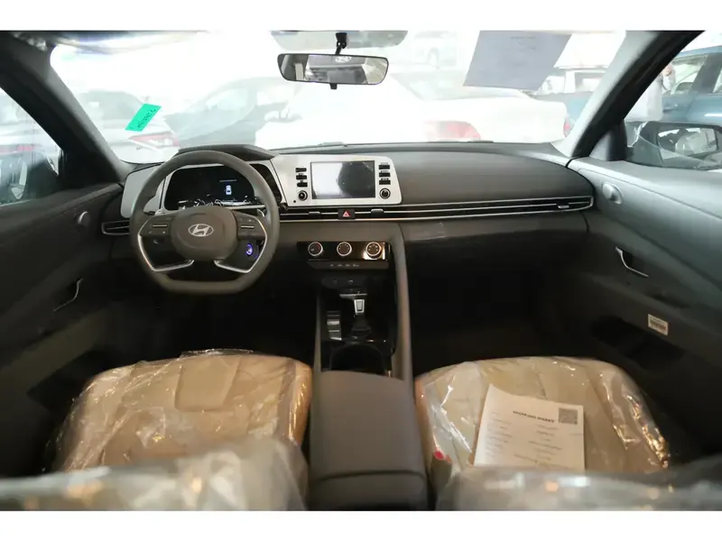 هيونداي إلنترا 1500 سمارت 2025