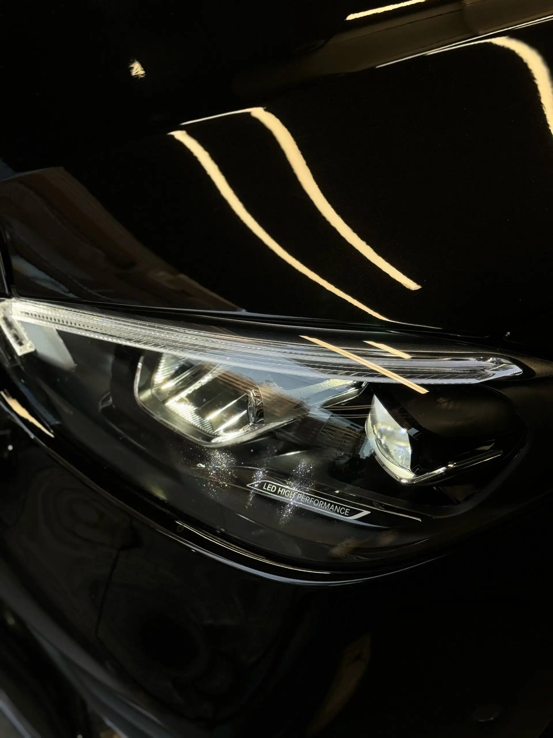 Mercedes Benz C Class 2024