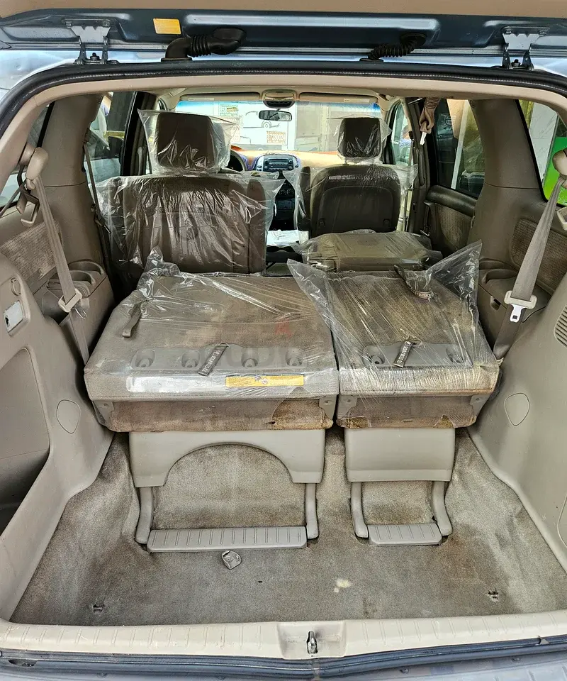 تويوتا سيينا 2008