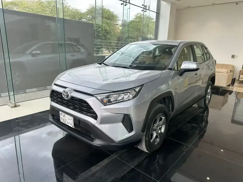 تويوتا راف فور 2023 LE4x4