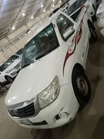 تويوتا هيلوكس 2015