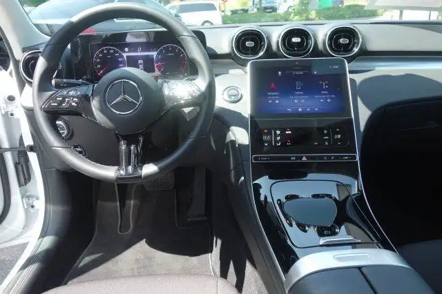 Mercedes Benz C Class 2023