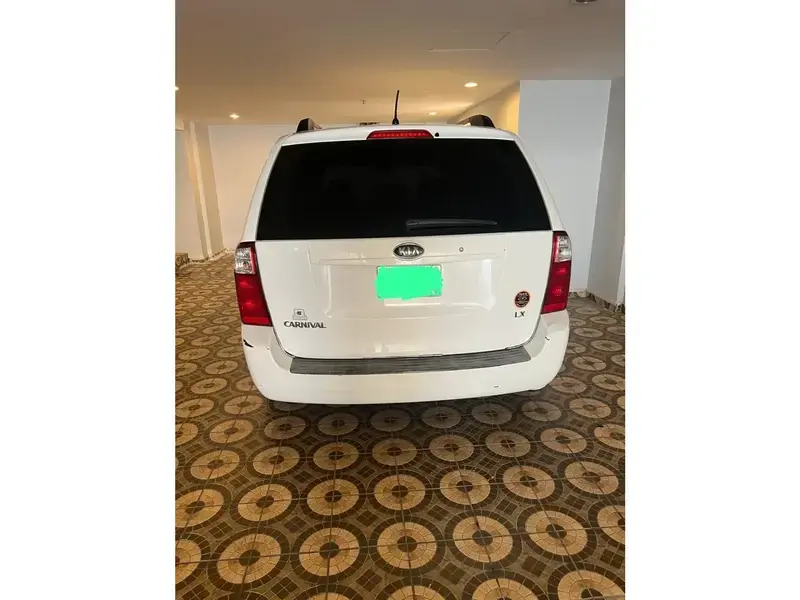 KIA Carnival 2009