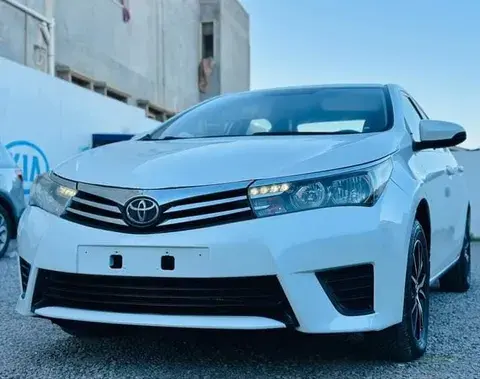 تويوتا كورولا 2014