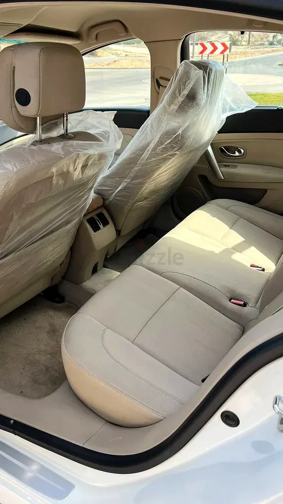 Renault Safrane 2015