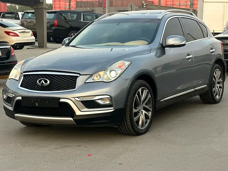 إنفينيتي QX50 2016