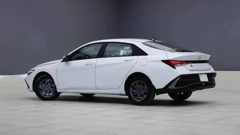 هيونداي إلنترا 2025 الجديد