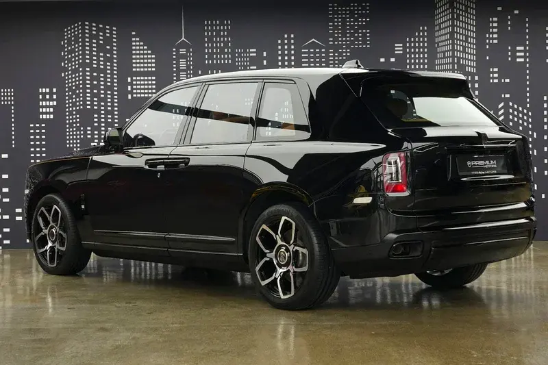 رولز رويس كولينان 2019