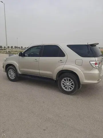 تويوتا فورتشنر 2012