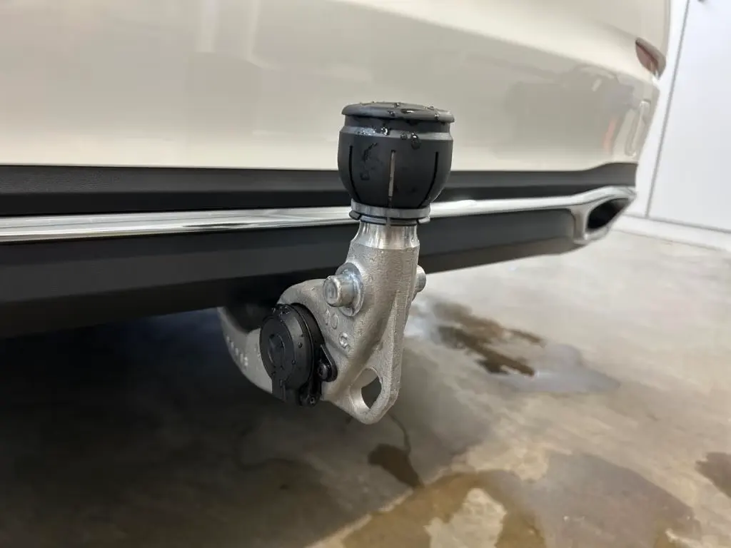 Mercedes Benz C Class 2025