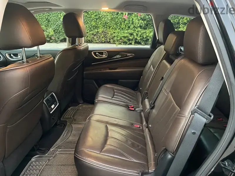 إنفينيتي QX60 2015