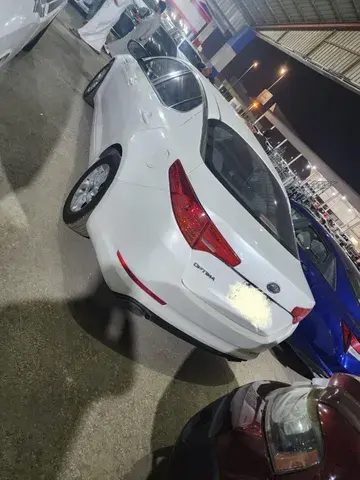 كيا أوبتيما 2012