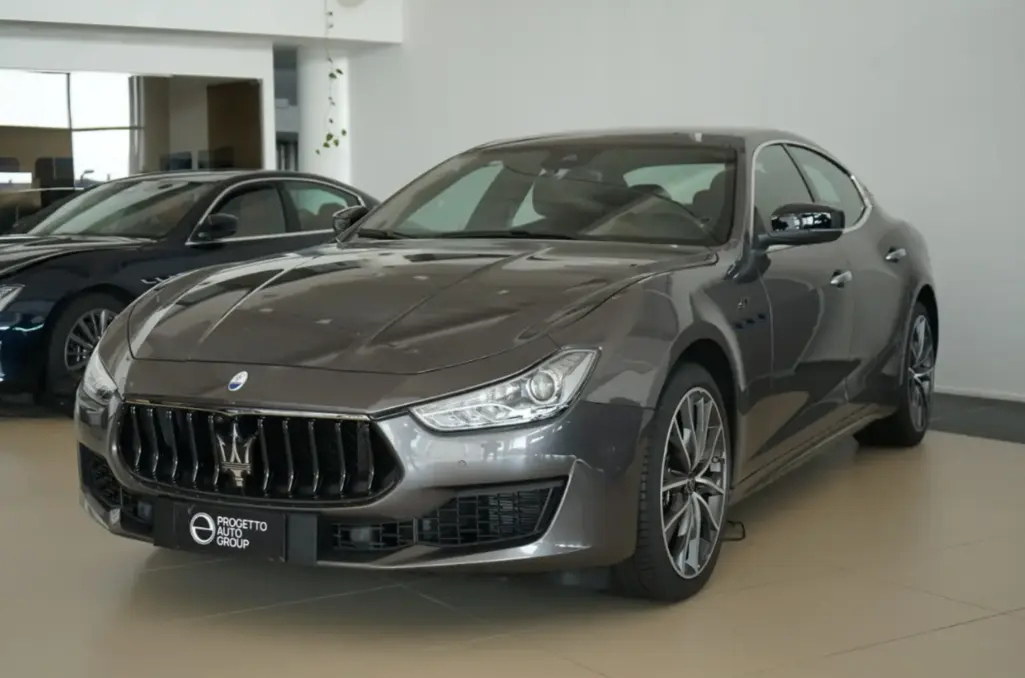 مازيراتي جيبلي 2023