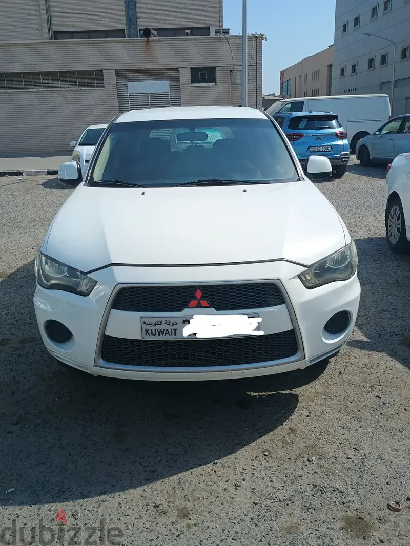 ميتسوبيشي آوتلاندر 2013