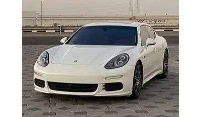 Porsche Panamera Std 3.6L (306 HP)