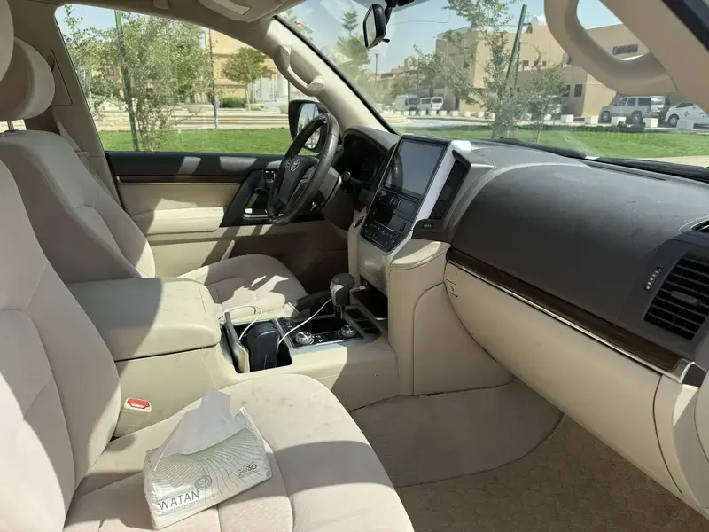 Toyota Land Cruiser Wagon 2021