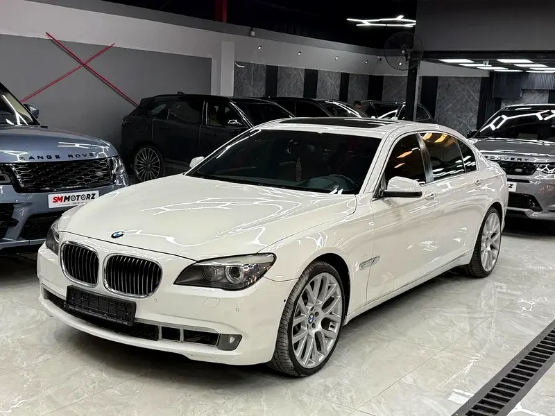 BMW 7 Series 2012