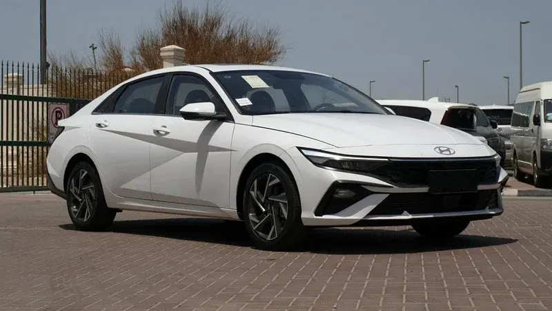 هيونداي إلانترا 2025