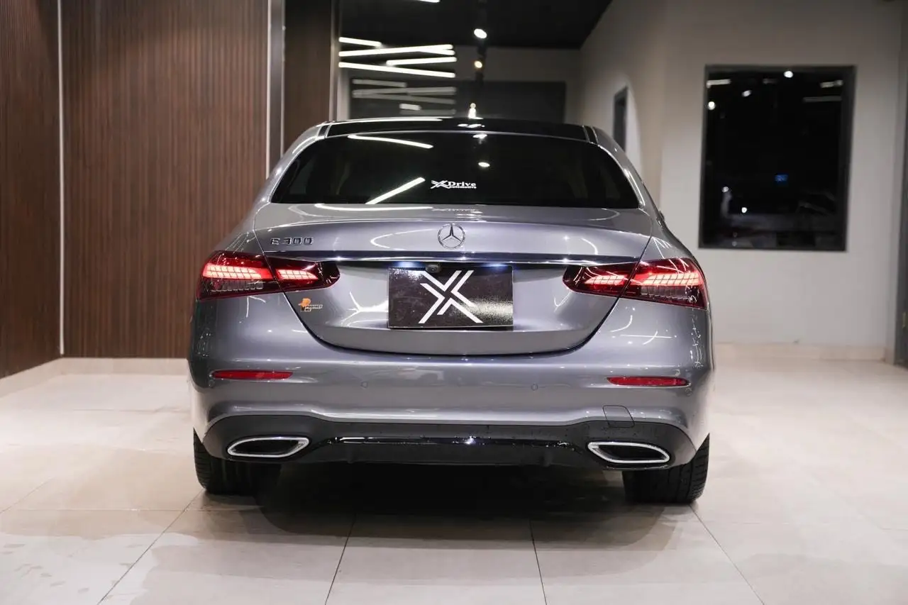 مرسيدس بنز E Class 2021