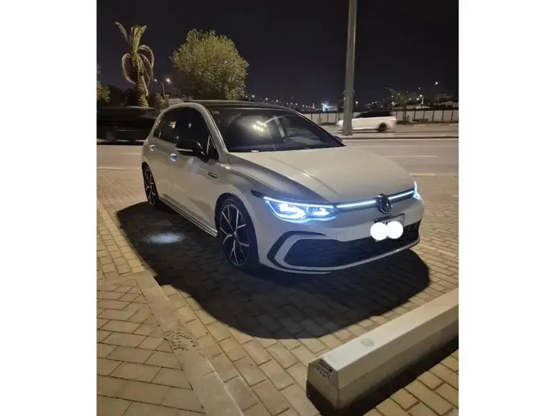 Volkswagen Golf GTI 2021