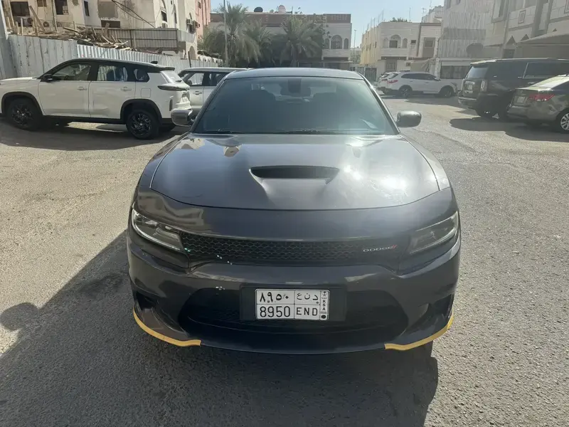 دودج تشارجر 2020