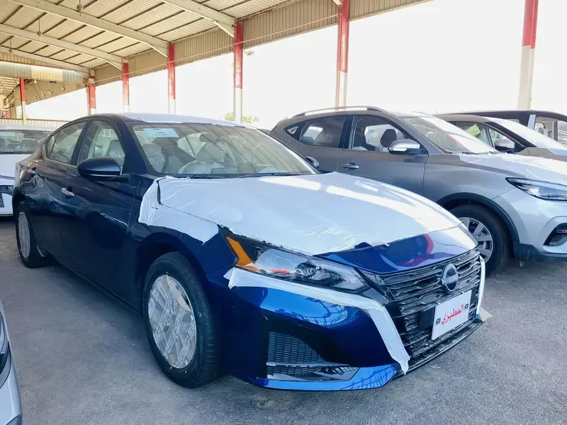 نيسان التيما 2024 استاندر