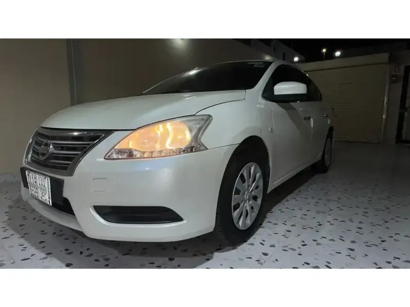 Nissan Sentra 2018