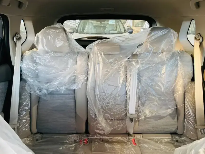 نيسان إكس-تريل 2025 5راكب دبل ستاندر