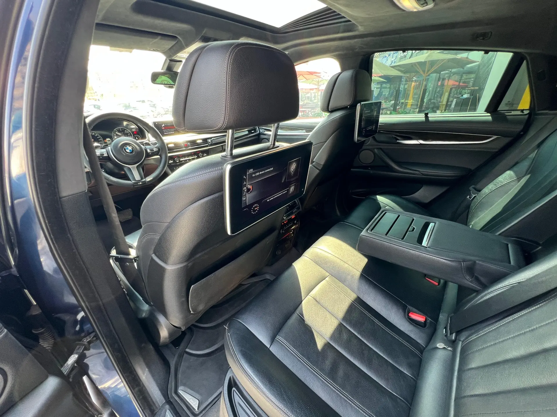 بي أم دبليو X6 2017