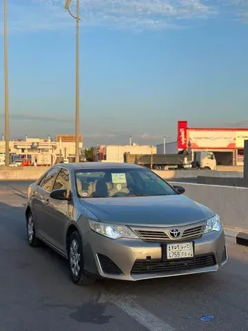 تويوتا كامري 2014