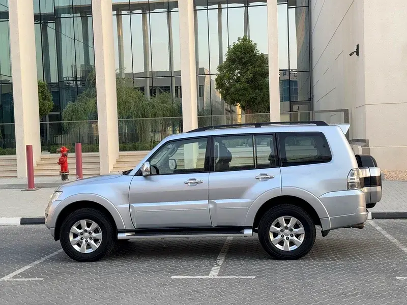 ميتسوبيشي باجيرو 2016