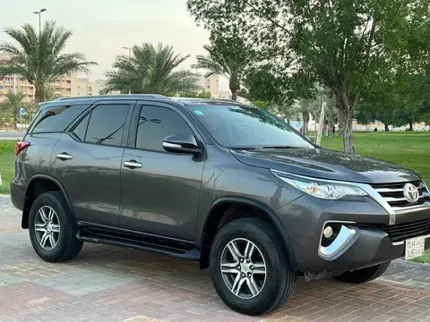 تويوتا فورتشنر 2016