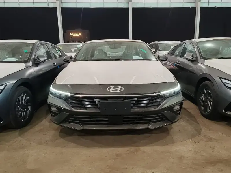 هيونداي إلنترا 2025 كومفورت