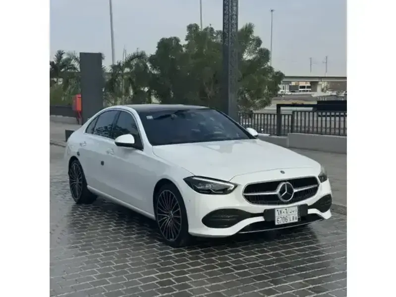 مرسيدس C 2023