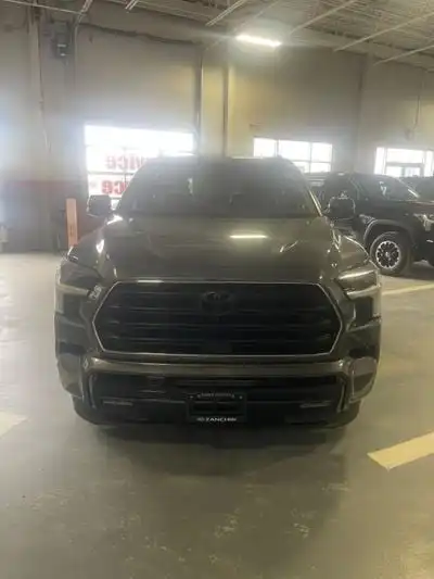 تويوتا سيكويا LIMITED - NIGHT SHADE