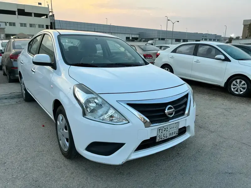 نيسان صني 2022