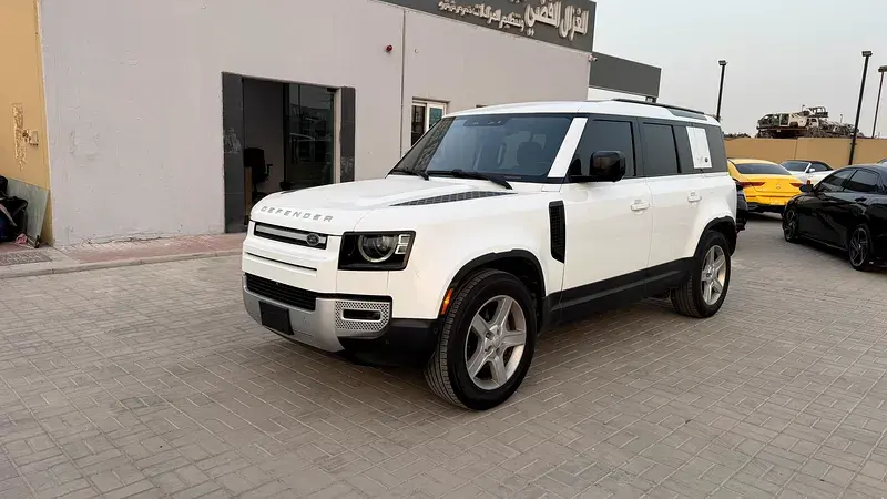 Land Rover Defender 2022