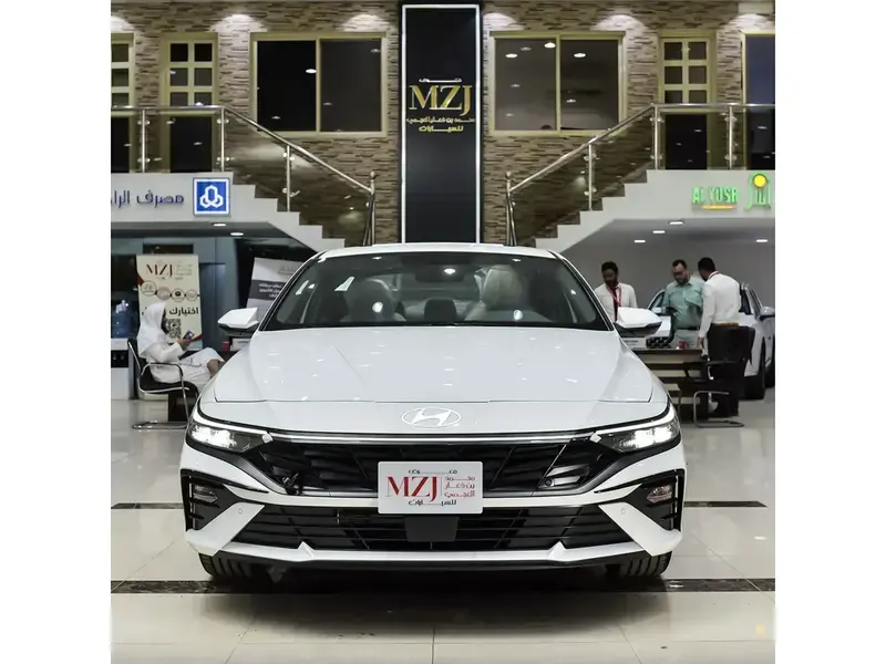 Hyundai Elantra 2025