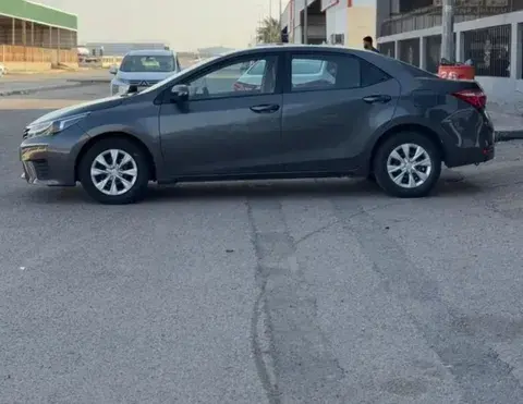 تويوتا كورولا 2015