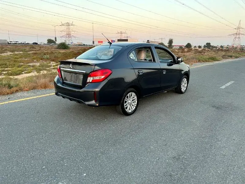 Mitsubishi Attrage 2024