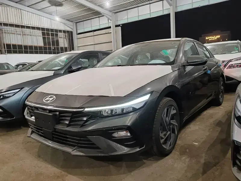هيونداي إلنترا 2025 كومفورت