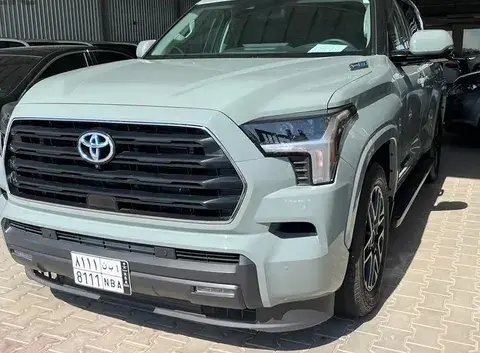 Toyota Sequoia 2024