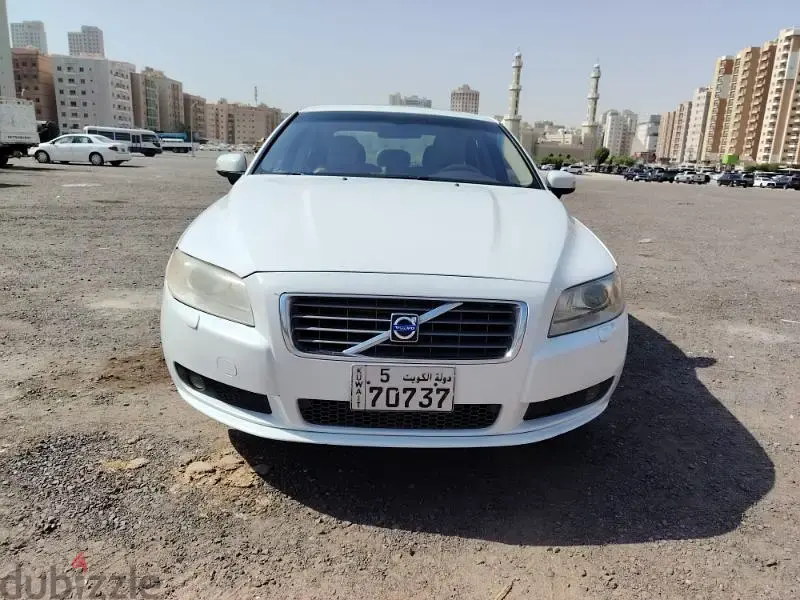 فولفو S80 2008