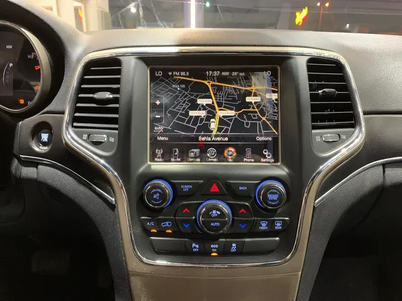 Jeep Grand Cherokee 2015