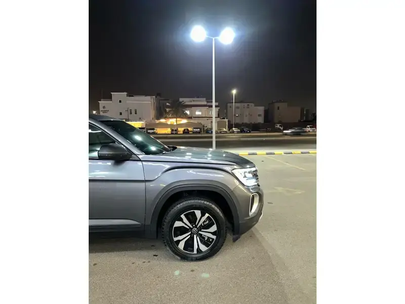 فولكس واجن تيرامونت 2024