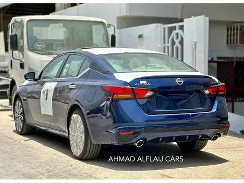 New Nissan Altima 2023