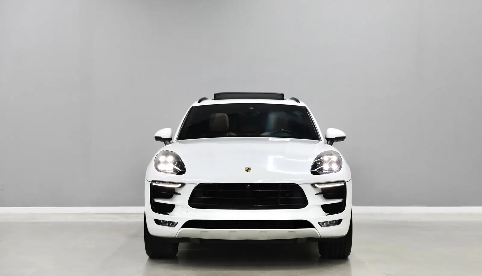 1,750 AED Monthly Installment | GCC | 2 Years Warranty + Free Insurance and Registration